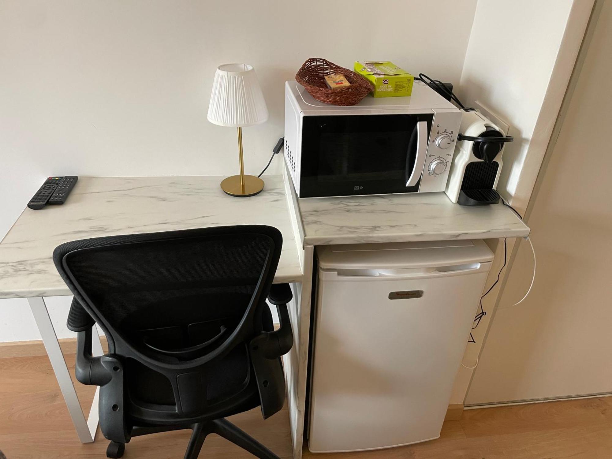 Exclusive Private Apartment By Warilco - Pleyel 25 M2 - A 1 Minute De La Station Metro Carrefour Pleyel Saint-Denis  Extérieur photo