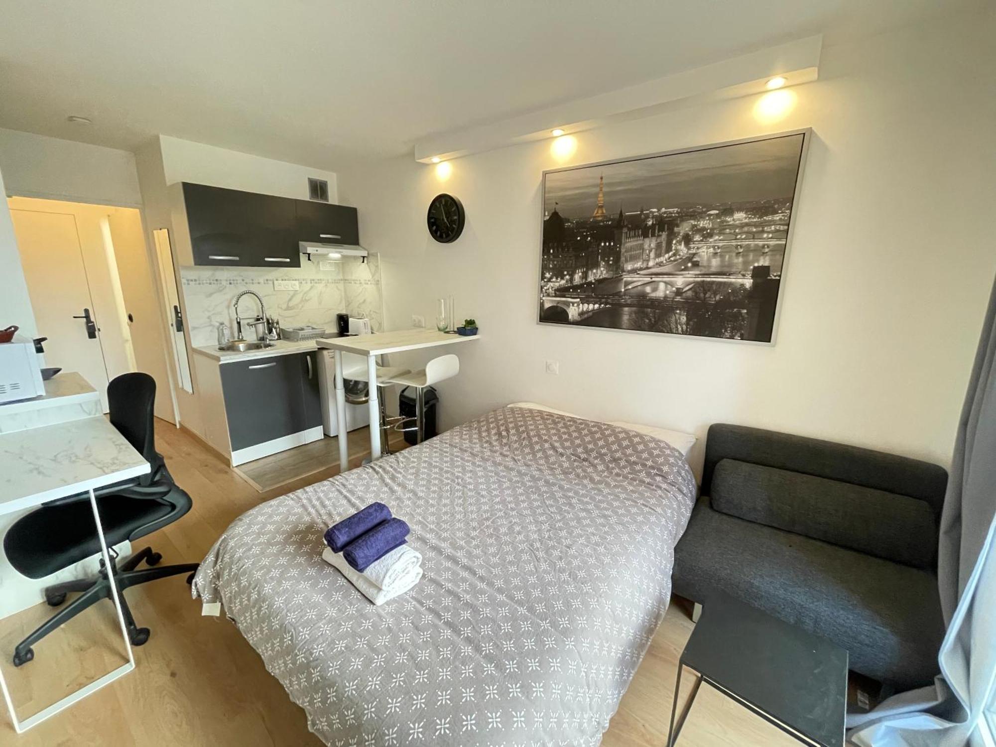 Exclusive Private Apartment By Warilco - Pleyel 25 M2 - A 1 Minute De La Station Metro Carrefour Pleyel Saint-Denis  Extérieur photo
