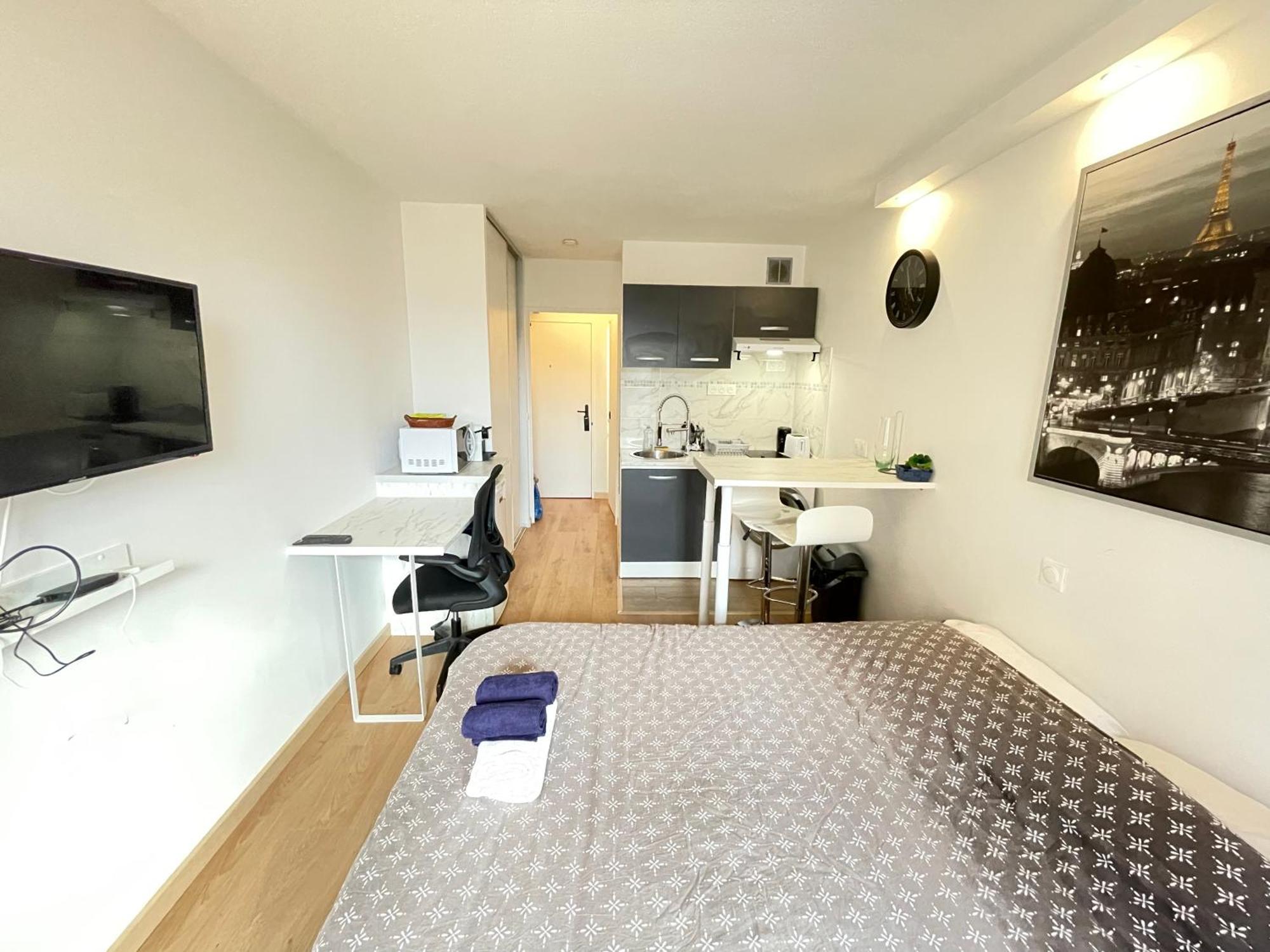 Exclusive Private Apartment By Warilco - Pleyel 25 M2 - A 1 Minute De La Station Metro Carrefour Pleyel Saint-Denis  Extérieur photo